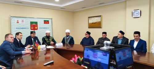 Теләчегә  Татарстан мөфтие Камил хәзрәт Сәмигуллин  килде
