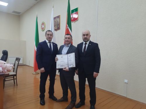 Рәхмәт хатлары тапшырылды