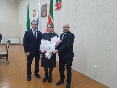 Рәхмәт хатлары тапшырылды