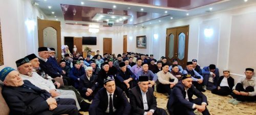 Теләчегә  Татарстан мөфтие Камил хәзрәт Сәмигуллин  килде