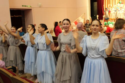 Балалар һәм яшьләр концерт куйды