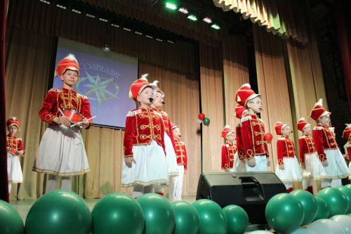 Балалар һәм яшьләр концерт куйды