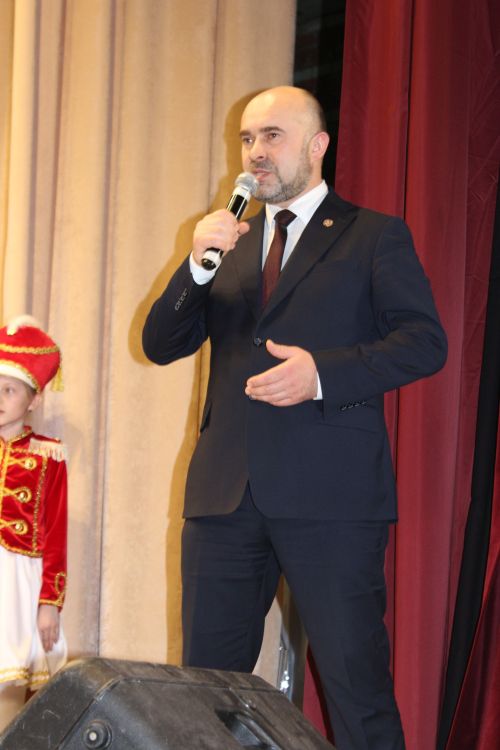 Балалар һәм яшьләр концерт куйды