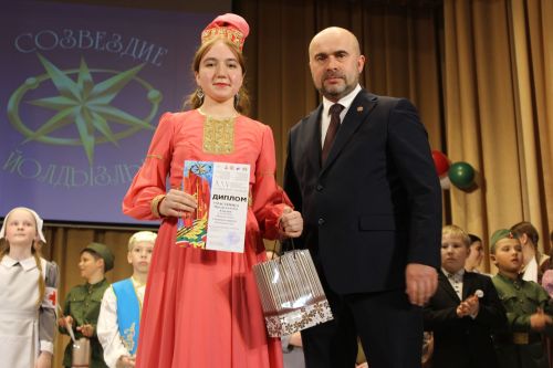 Балалар һәм яшьләр концерт куйды