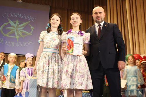 Балалар һәм яшьләр концерт куйды