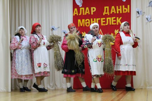 Гала- концертта очрашырбыз
