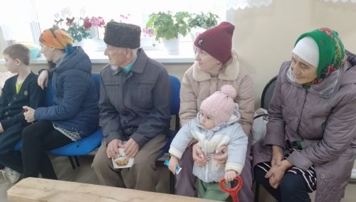 Казаклар авыл клубында «Карга боткасы» бәйрәме узды