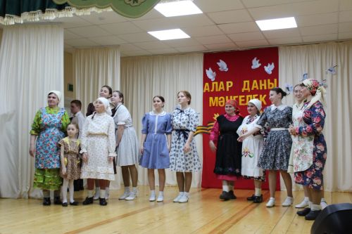 Гала- концертта очрашырбыз