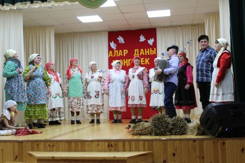 Гала- концертта очрашырбыз