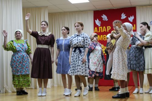 Гала- концертта очрашырбыз