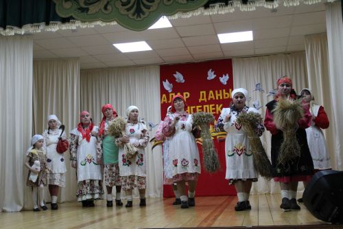 Гала- концертта очрашырбыз