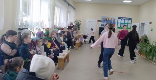 Казаклар авыл клубында «Карга боткасы» бәйрәме узды