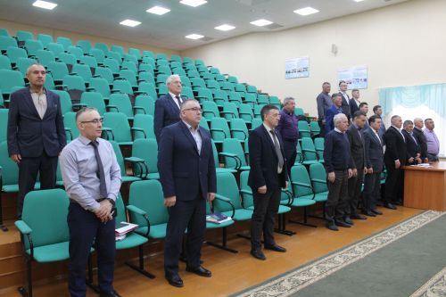 Чираттан тыш утырышта