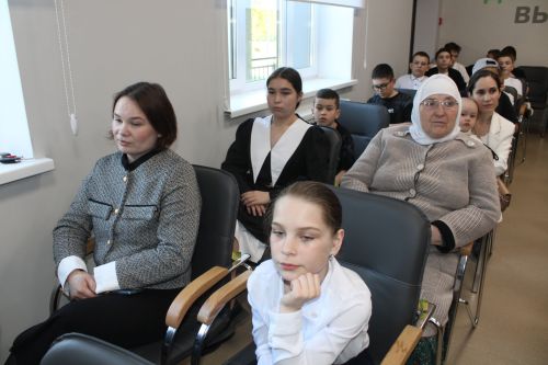 Бездә төшерелүе белән кадерле