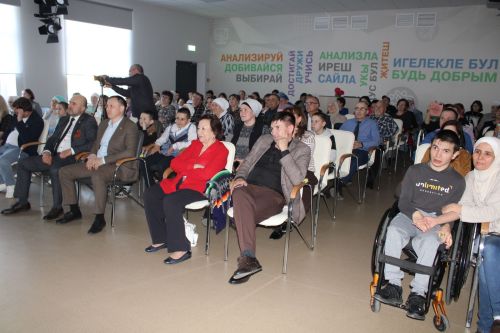 Бездә төшерелүе белән кадерле