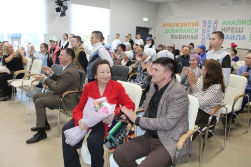 Бездә төшерелүе белән кадерле