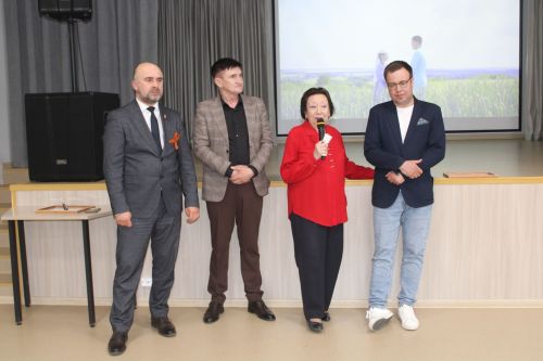 Бездә төшерелүе белән кадерле