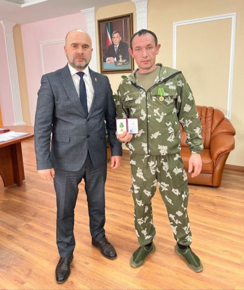 «Теләче муниципаль районы алдындагы казанышлары өчен» медален тапшырдылар