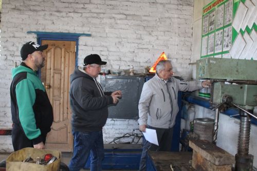 Үләннәр кояшка тартыла