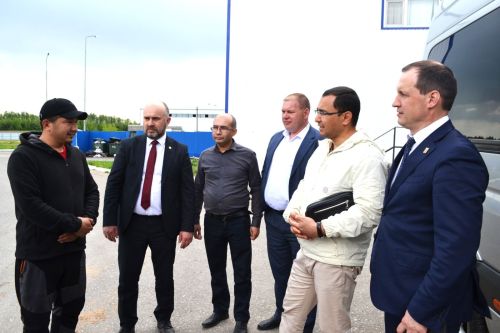 Үзбәкстан  республикасыннан  килгән  кунаклар Теләче  районы  белән таныша