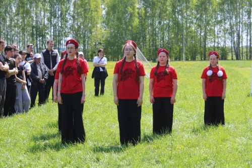 Аның тормышы - Ватанга хезмәт итү үрнәге