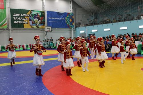 Теләчедә Салават Фатхетдинов призына көрәш буенча VIII ачык республика турниры башланды