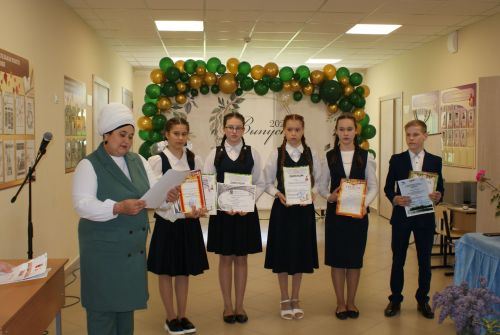 Кече Кибәхуҗада  «Соңгы кыңгырау» бәйрәме
