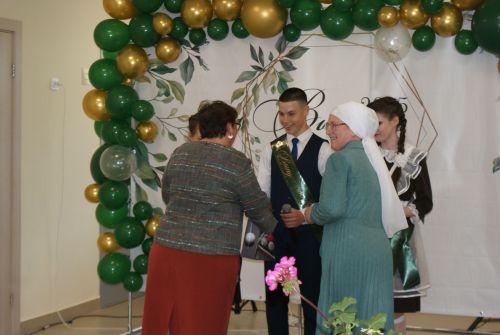Кече Кибәхуҗада  «Соңгы кыңгырау» бәйрәме