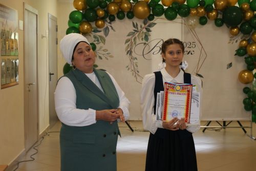Кече Кибәхуҗада  «Соңгы кыңгырау» бәйрәме
