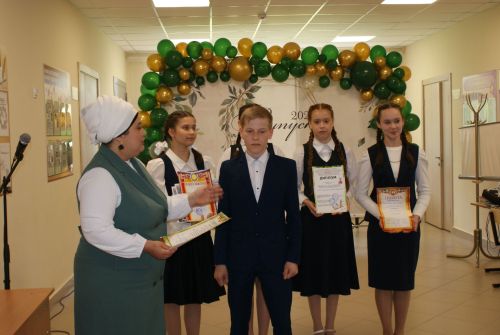 Кече Кибәхуҗада  «Соңгы кыңгырау» бәйрәме