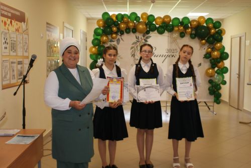 Кече Кибәхуҗада  «Соңгы кыңгырау» бәйрәме