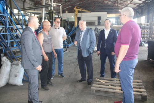 Эшмәкәрләр көне уңаеннан республика слёты узды
