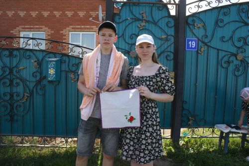 Олы Кибәхуҗа авылында күңелле итеп бирнә җыйдылар