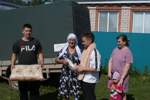 Олы Кибәхуҗа авылында күңелле итеп бирнә җыйдылар
