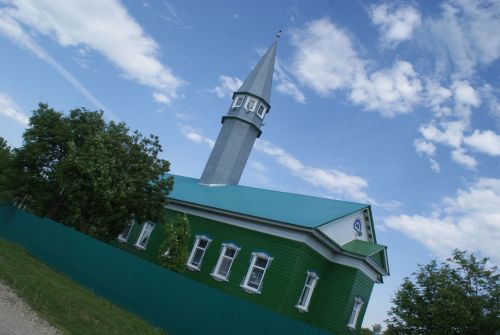 Олы Кибәхуҗа авылында күңелле итеп бирнә җыйдылар