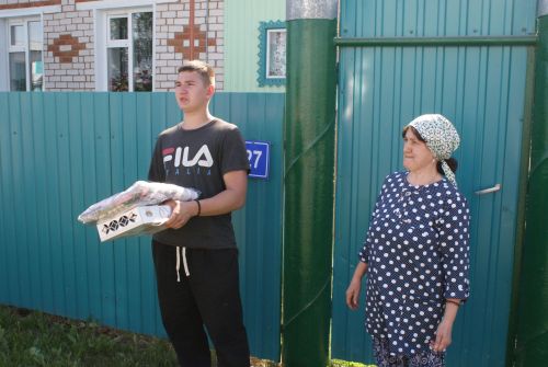 Олы Кибәхуҗа авылында күңелле итеп бирнә җыйдылар