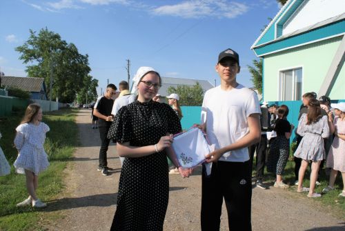 Олы Кибәхуҗа авылында күңелле итеп бирнә җыйдылар