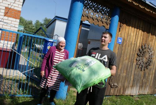 Олы Кибәхуҗа авылында күңелле итеп бирнә җыйдылар