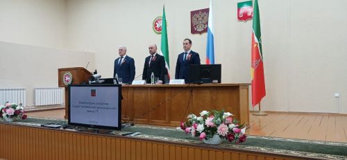 Теләче муниципаль район Советының чираттан тыш утырышы узды
