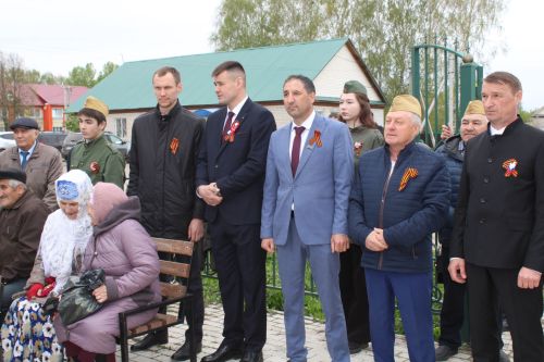 Алан авылында Бөек Җиңүнең 80 еллыгын билгеләп уздылар
