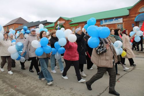 Ватан азатлыгы өчен шәһит киткән якташларыбызның якты истәлеге бер минут тынлык белән искә алынды