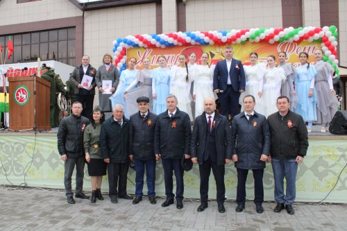 Ватан азатлыгы өчен шәһит киткән якташларыбызның якты истәлеге бер минут тынлык белән искә алынды