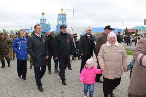 Ватан азатлыгы өчен шәһит киткән якташларыбызның якты истәлеге бер минут тынлык белән искә алынды