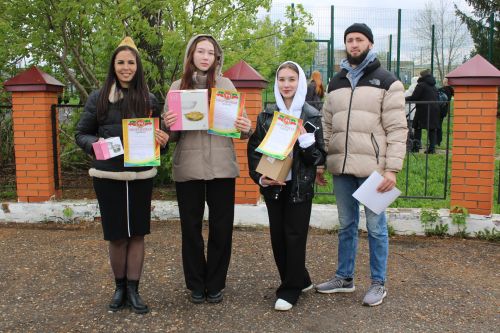 Ватан азатлыгы өчен шәһит киткән якташларыбызның якты истәлеге бер минут тынлык белән искә алынды