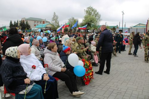 Ватан азатлыгы өчен шәһит киткән якташларыбызның якты истәлеге бер минут тынлык белән искә алынды