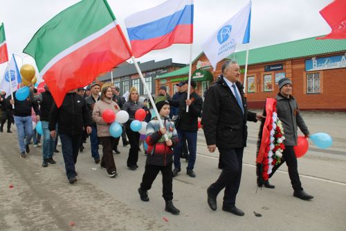 Ватан азатлыгы өчен шәһит киткән якташларыбызның якты истәлеге бер минут тынлык белән искә алынды