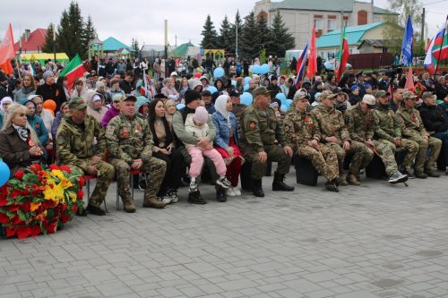Ватан азатлыгы өчен шәһит киткән якташларыбызның якты истәлеге бер минут тынлык белән искә алынды