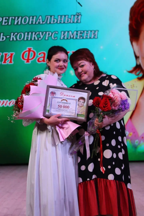 Хәния Фәрхи исемендәге төбәкара фестиваль узды