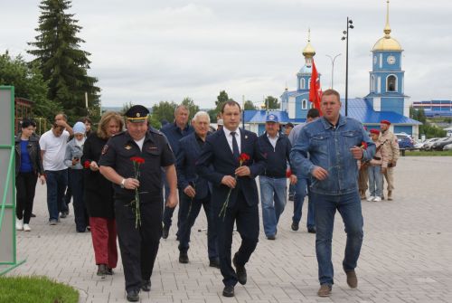Хәтер көне уңаеннан