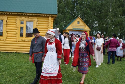 Туристик маршрут кысаларында -  чын «Авылча туй»